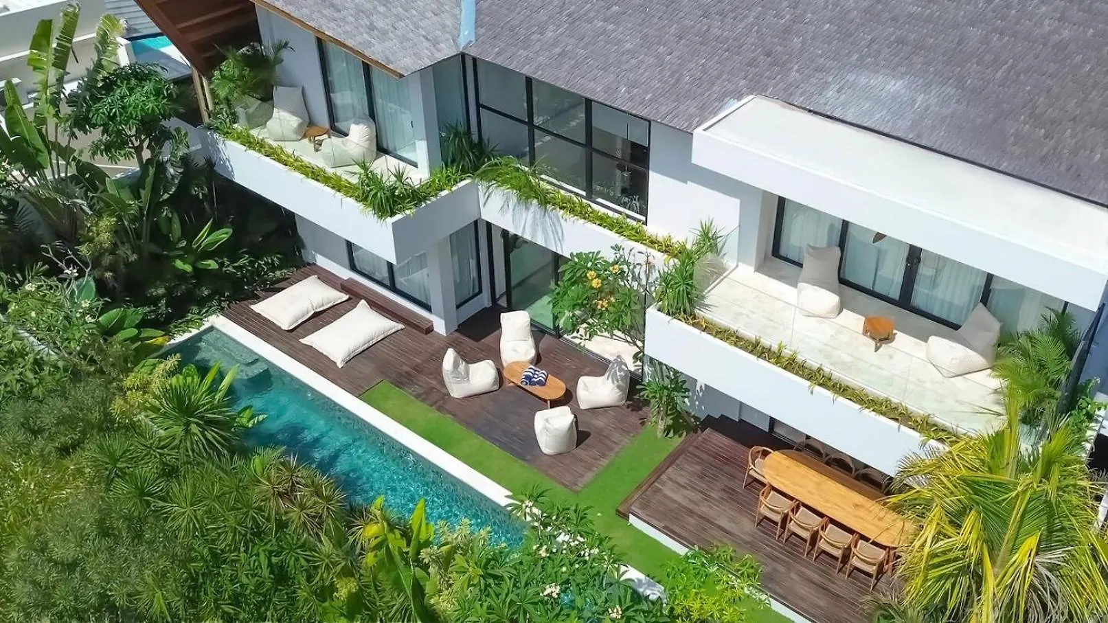 Luxurious 5 Bd Villa In Seminyak - Art Deco Style Canggu